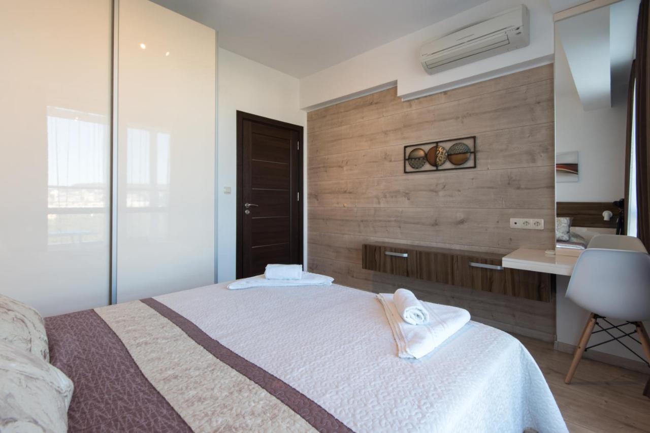 City Apartments Triumph Warna Exterior foto